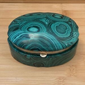 Frederick Cooper Chicago Faux Malachite Porcelain Hinged Trinket Box - Labeled